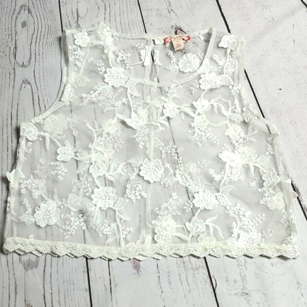 Ruby & Bloom cropped top sheer lace crochet